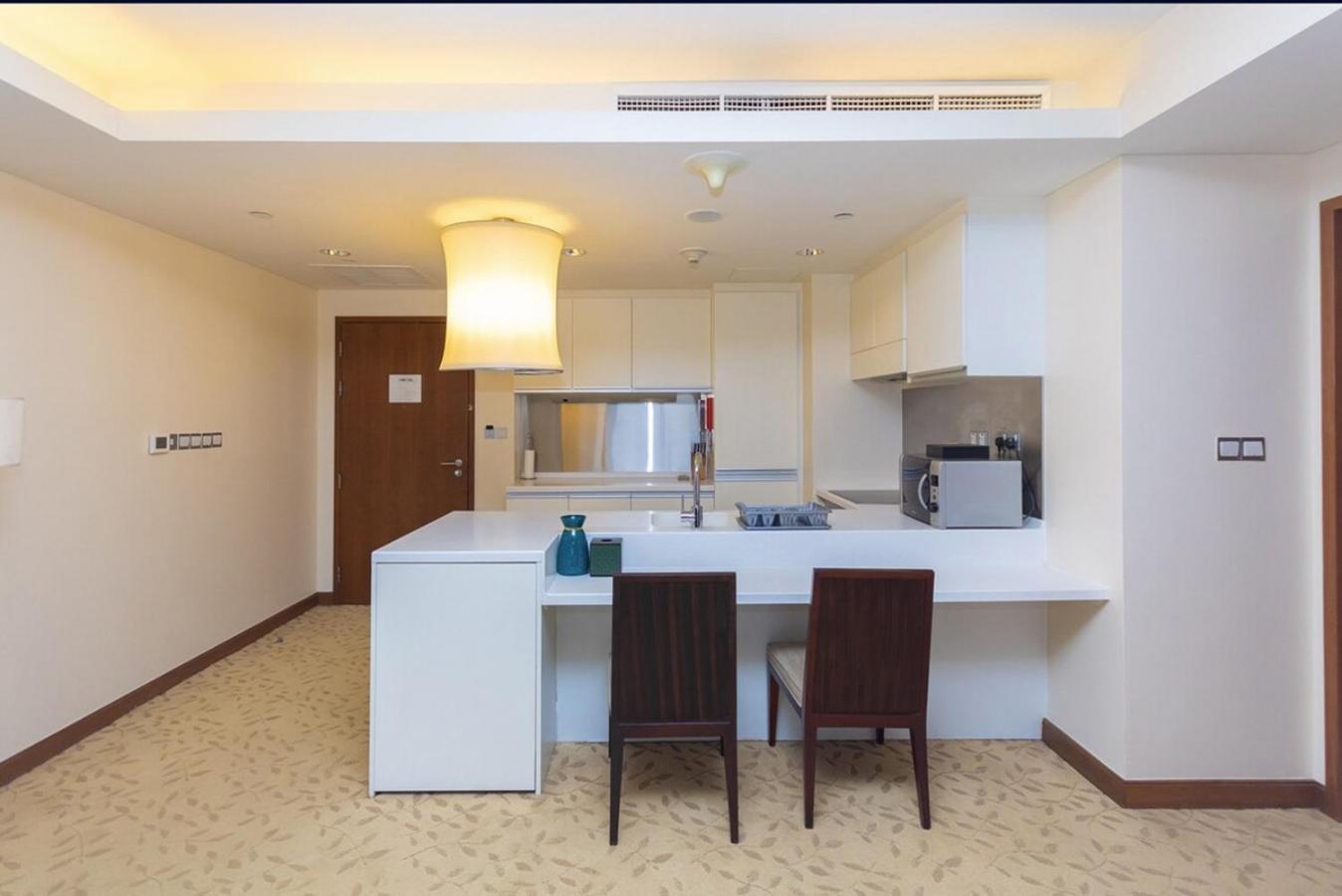 Suitestay-formerly Address Mall Residence-downtown