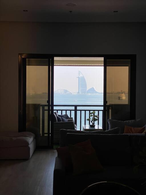 Palm Apt. With Burj Al Arab View * Dubái