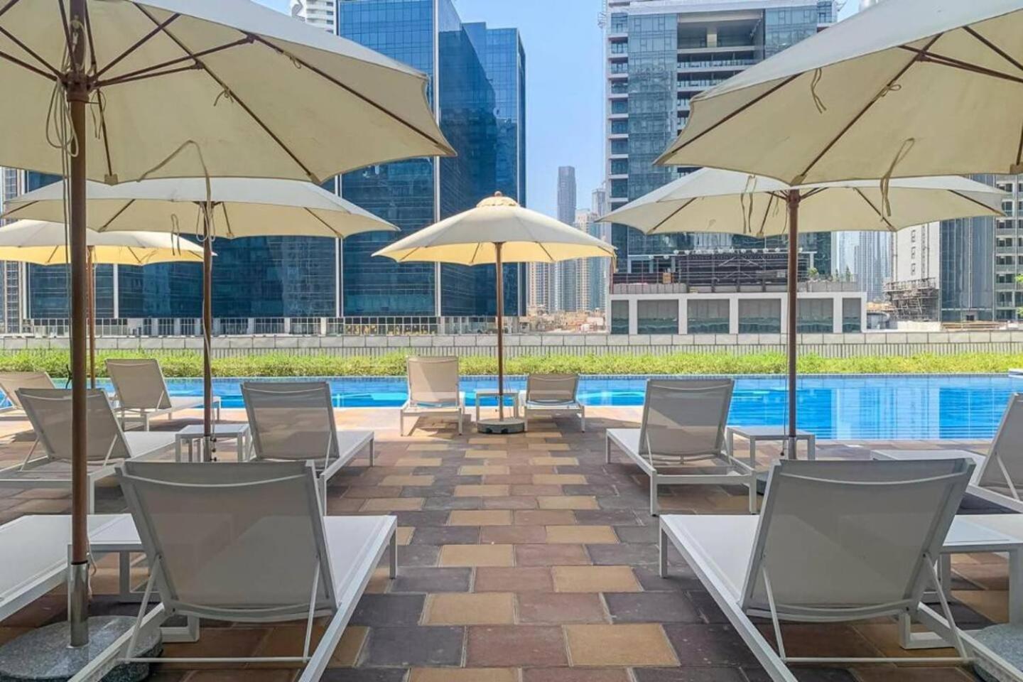 Appartement 5-star Burj Khalifa View In Boho With Pool & Gym!