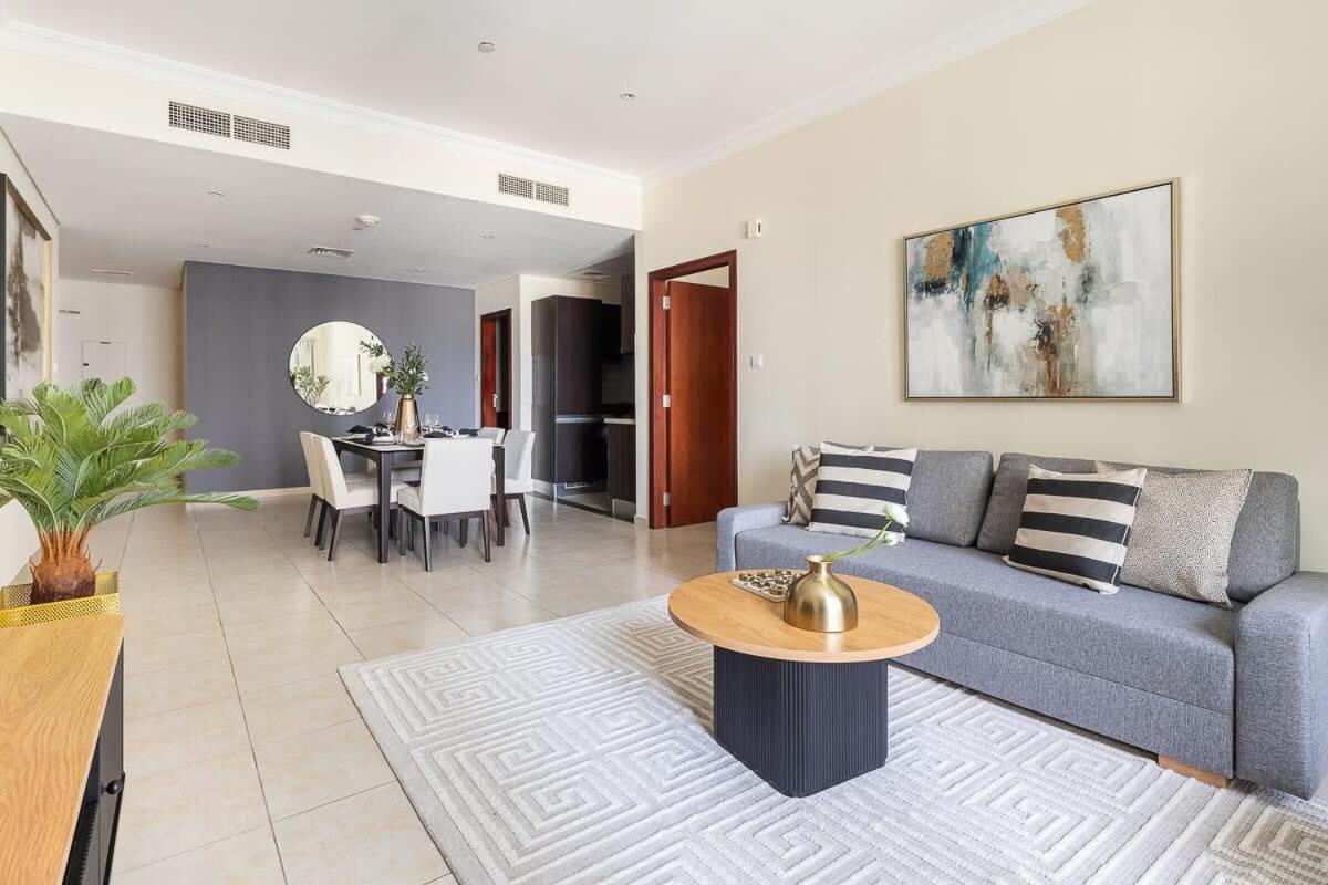 Frank Porter - Marina Heights 1