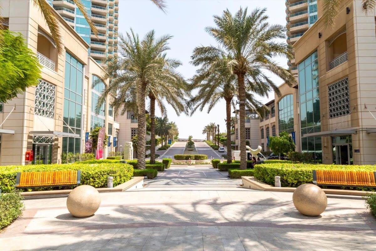 Apartment Frank Porter - Marina Heights 1 *