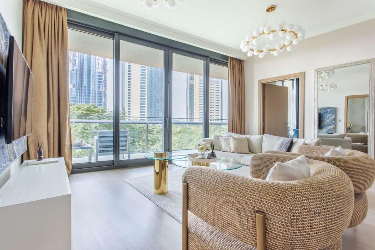 Appartement Frank Porter - Burj Vista Tower 2