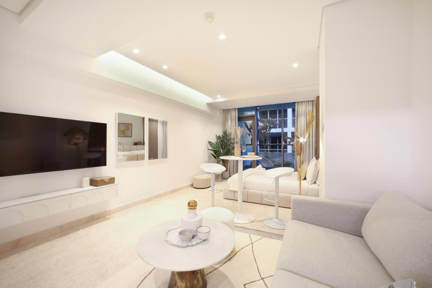 Appartement Glamorous Studio! Walk To Burj Khalifasleep 3!