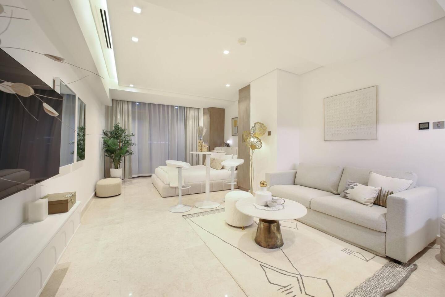 Glamorous Studio! Walk To Burj Khalifasleep 3! Appartement Dubaï