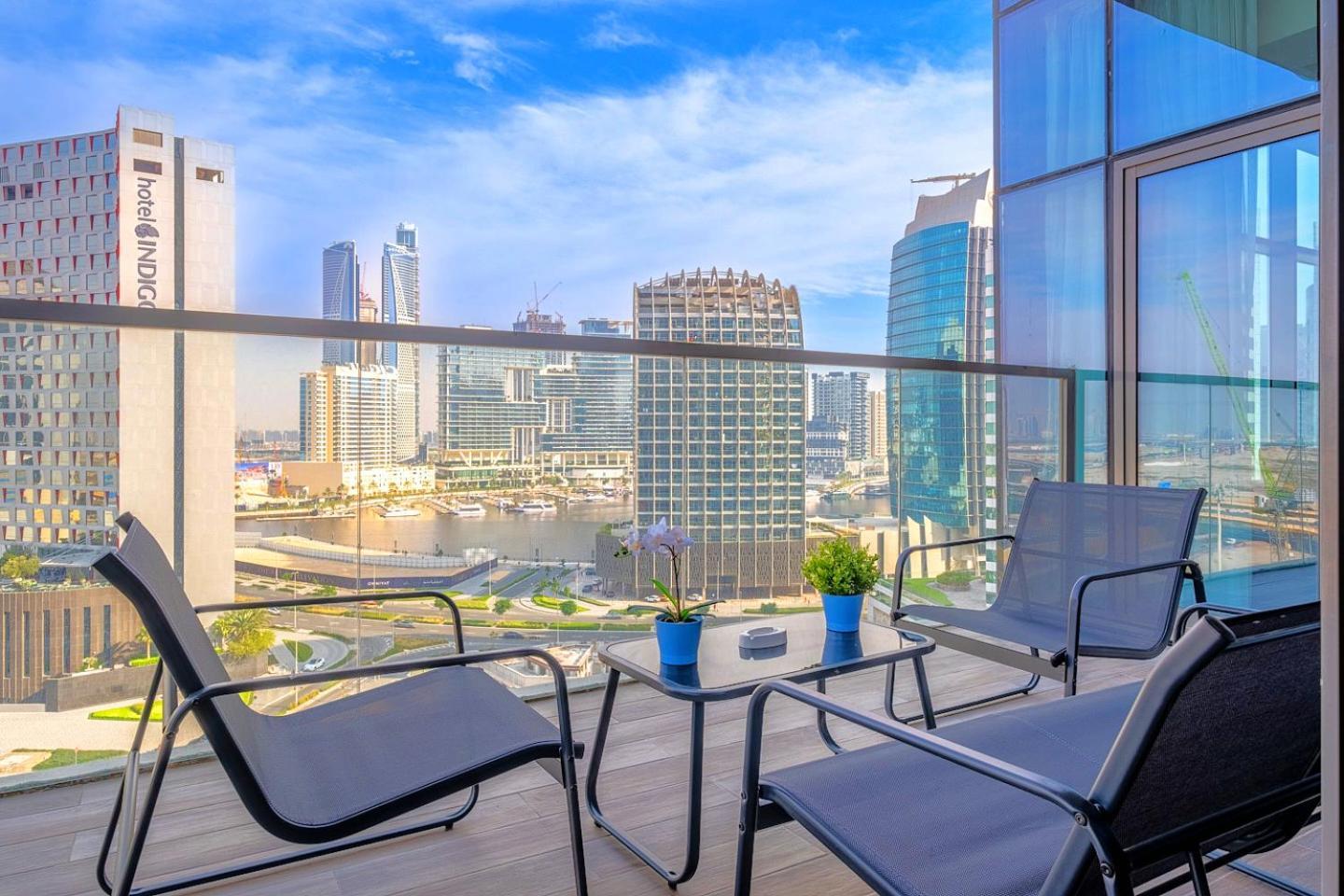 Refined 2 & Half Br In Mada Residences Near Mall * Dubai