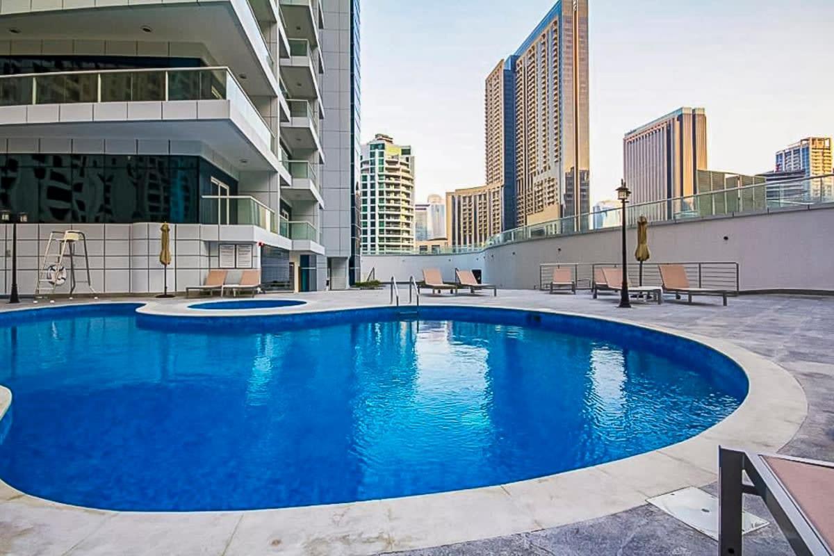 Apartment Frank Porter - Continental Tower *