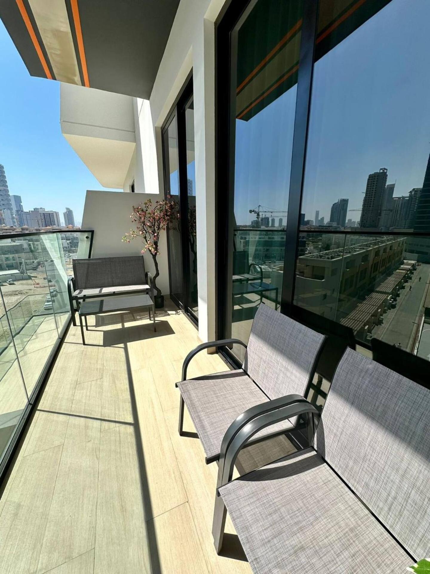 Fully Furnished Cozy 1bedroom With Balcony In Jvc Dubaï