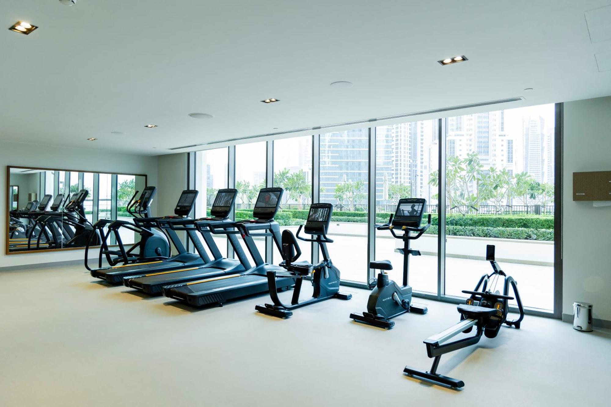 Burj Crown - First Class Boulevard View, 9 Min Walk Mall Apartamento Dubái