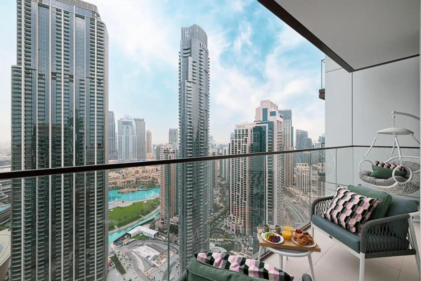 Lejlighed Burj Crown - New Sky High, Near Burj Khalifa, Boulevard View, Opposite Mall Dubai