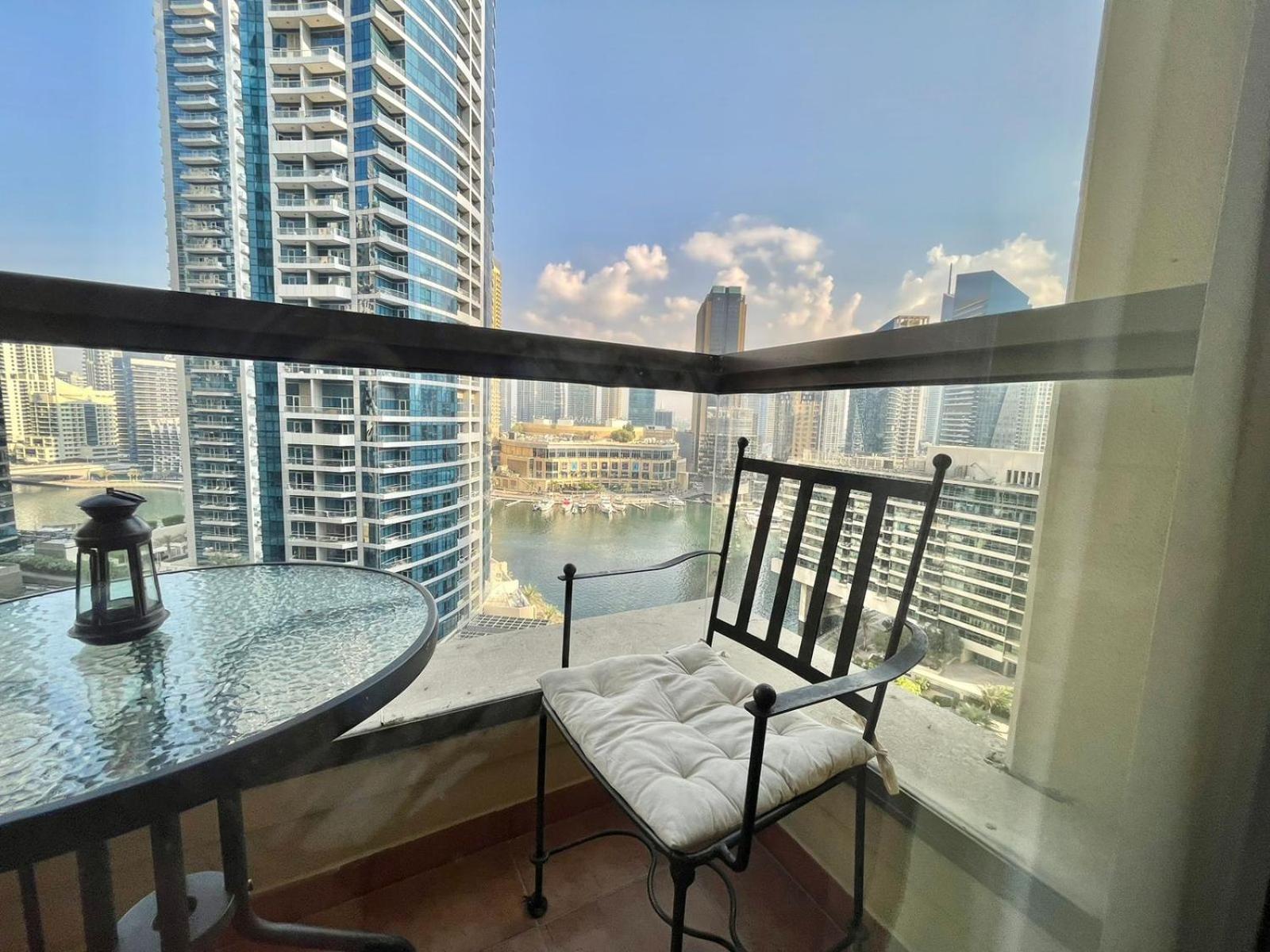 Amazing 1bdr In Jbr- Beach Access And Lake View Apartamento