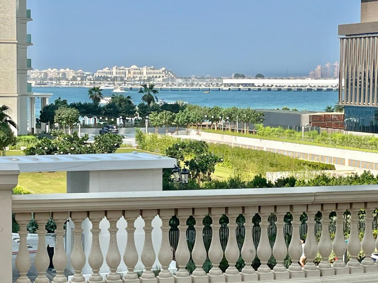 Amazing 1bdr In Jbr- Beach Access And Lake View Apartamento