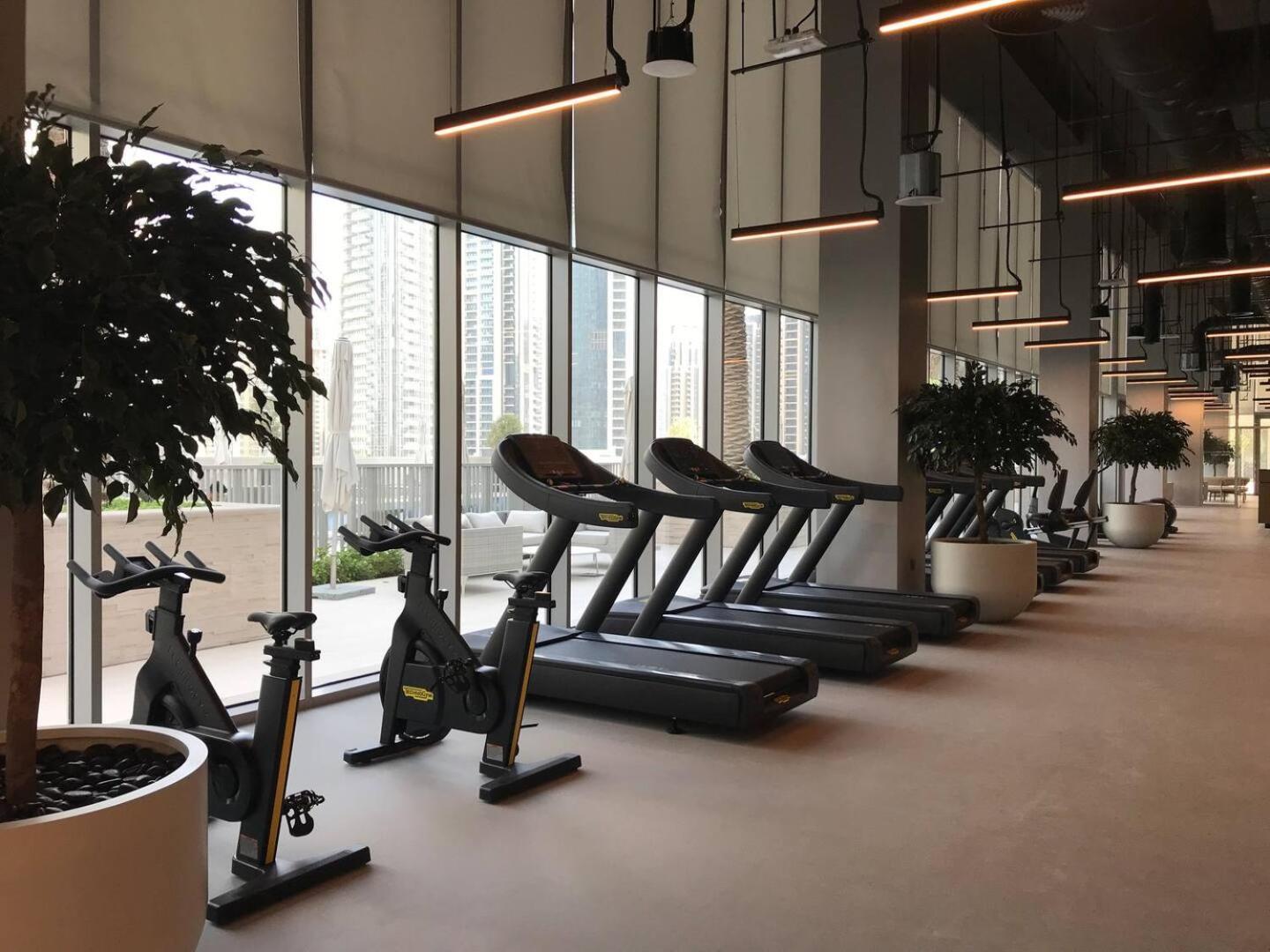 Downtown Flat Burj Khalifaoperametro-sleeps 3! Dubai