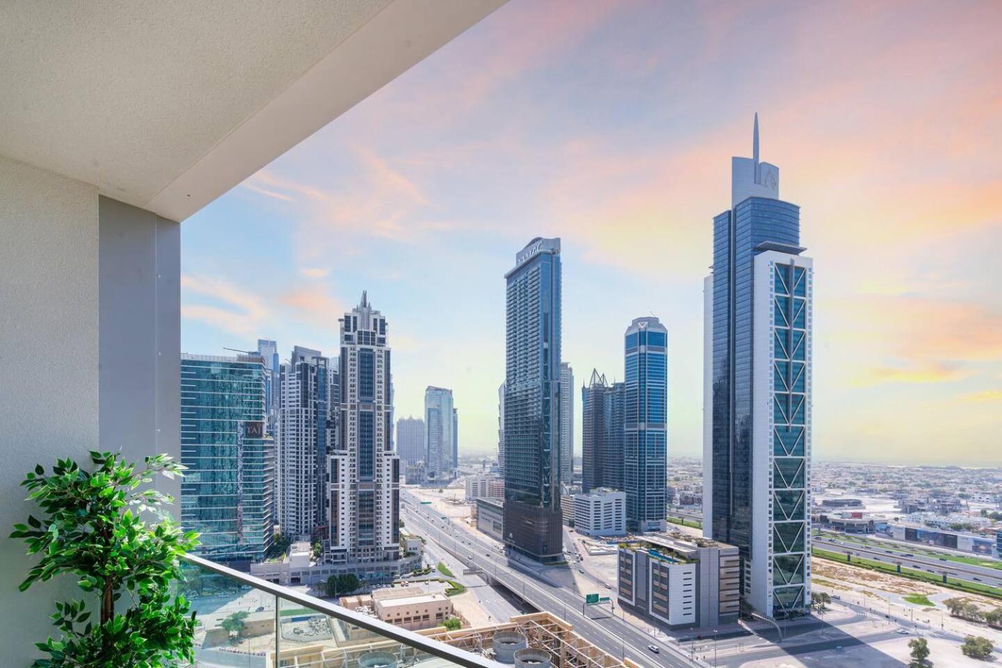 Lejlighed Downtown Flat Burj Khalifaoperametro-sleeps 3! *