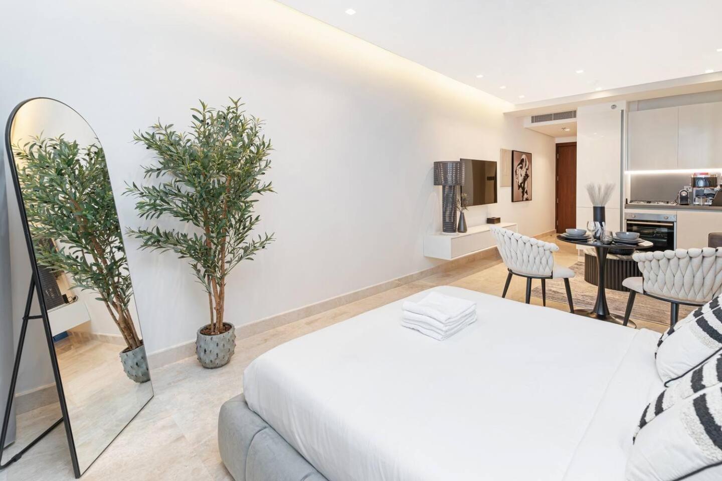 Apartamento Trendy Studio! Walk To Burj Khalifasleeps 3!