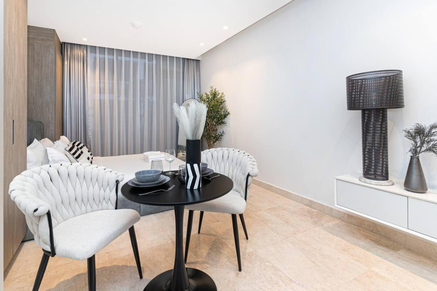 Apartamento Trendy Studio! Walk To Burj Khalifasleeps 3!