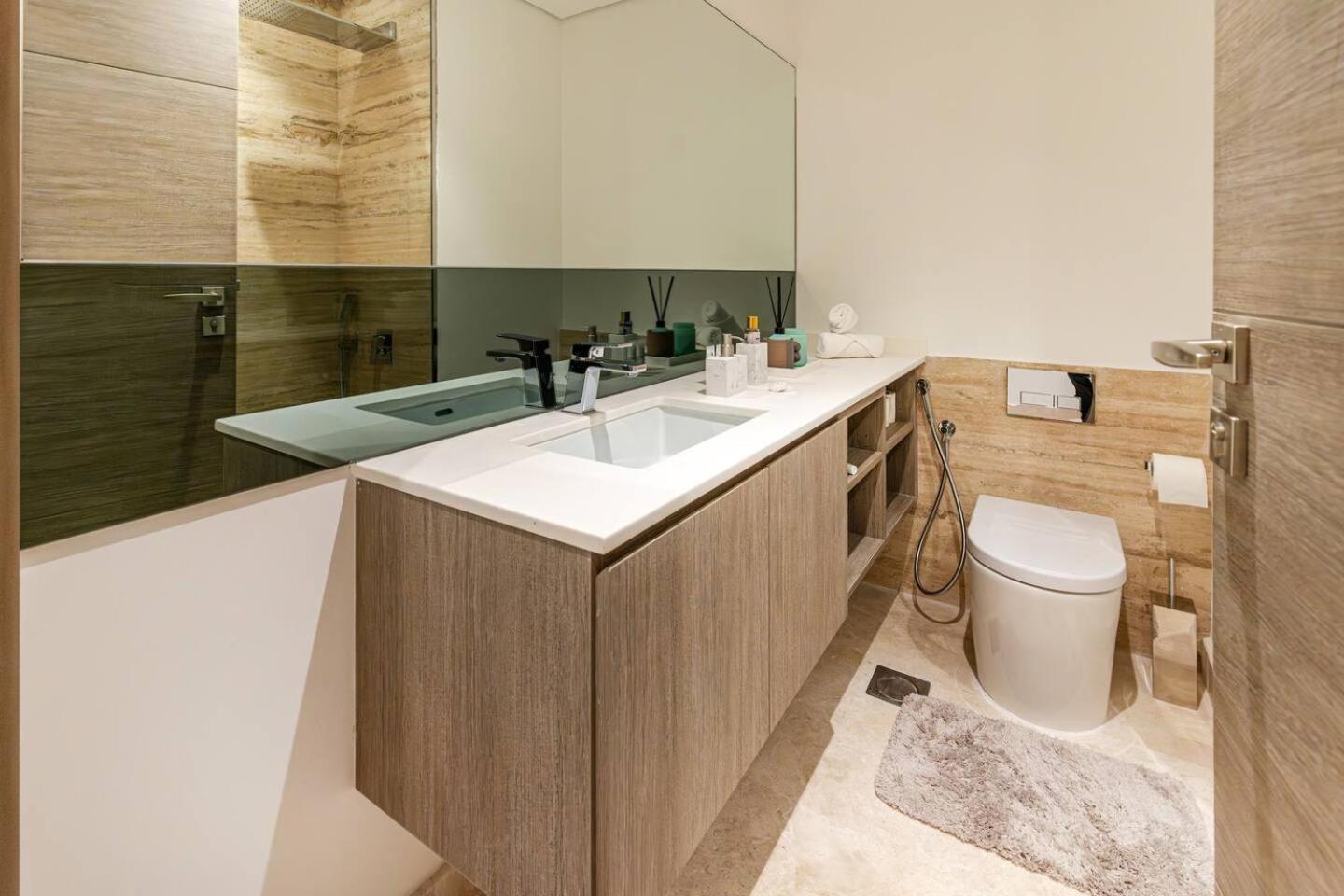 Appartement Luxury Studio! Walk To Burj Khalifa Sleeps 3! *