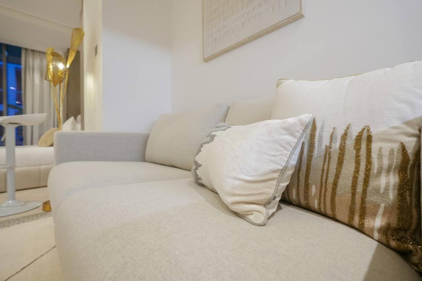 Appartement Glamorous Studio! Walk To Burj Khalifasleep 3! *