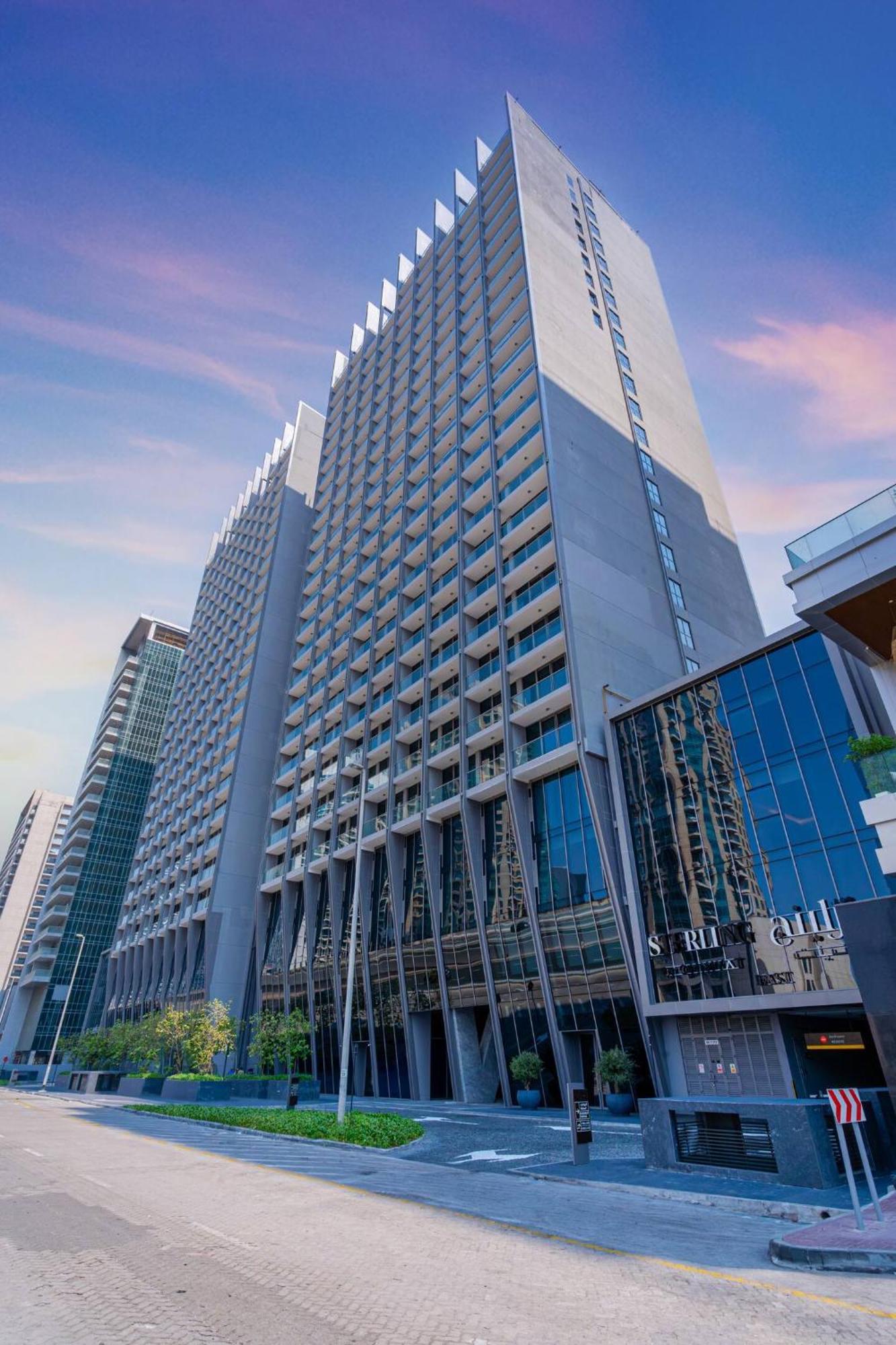 Luxurious Flat 3 Min To Burj Khalifa Sleeps 3 Apartment