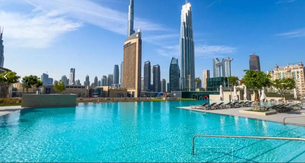 Luxurious 2-br In Downtown * Dubaï