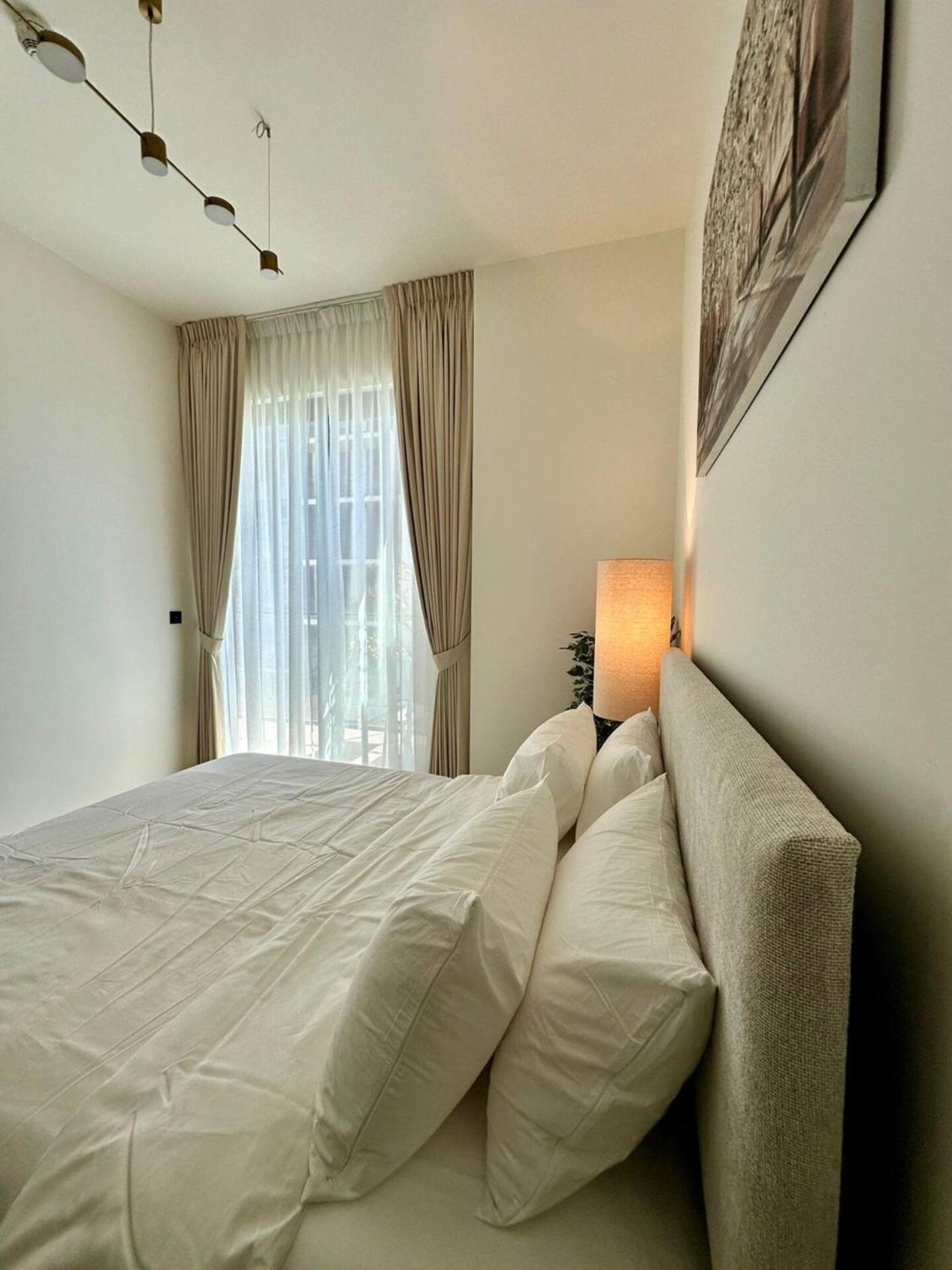 Appartement Fully Furnished Cozy 1bedroom With Balcony In Jvc Dubaï