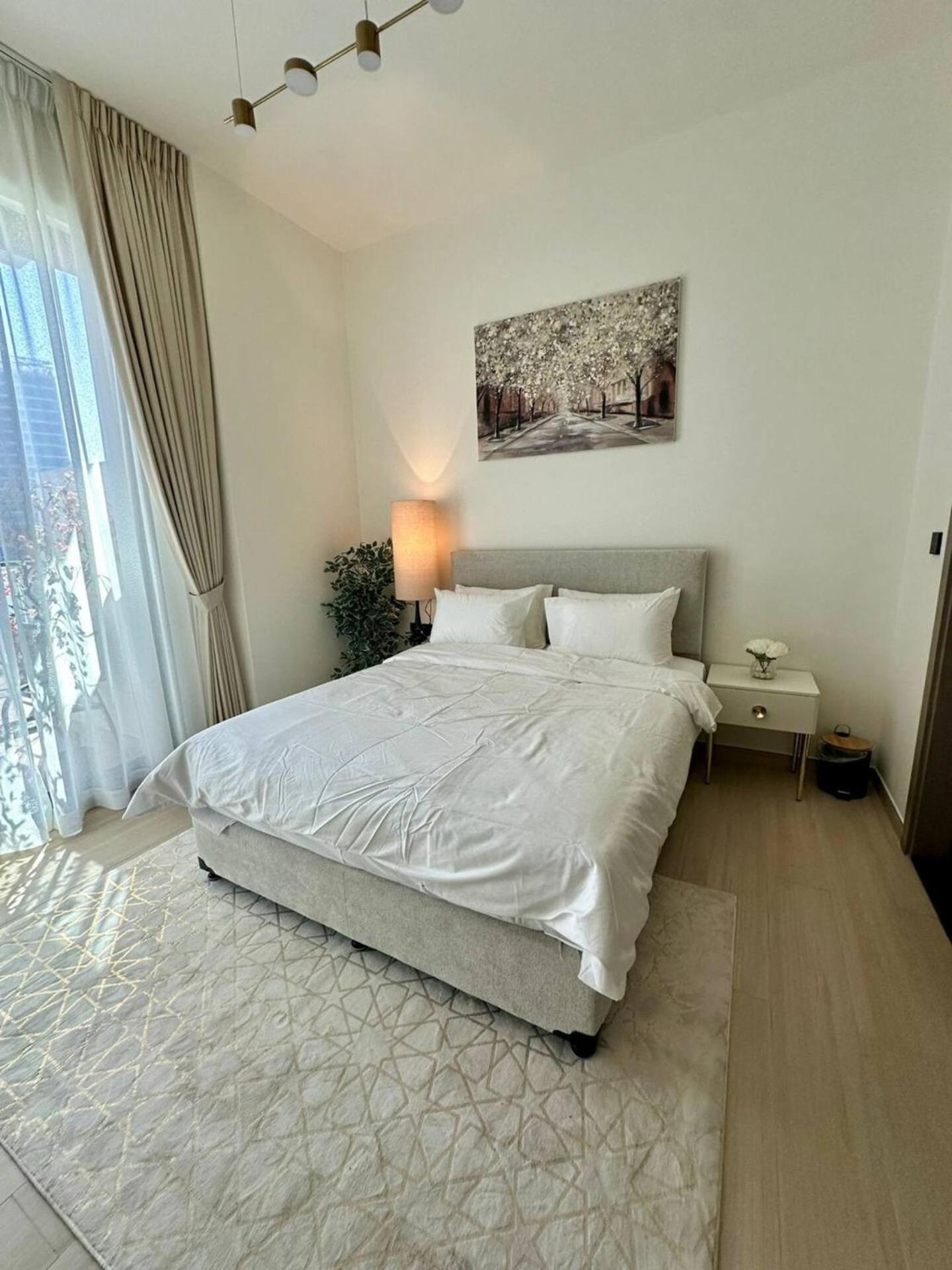 Fully Furnished Cozy 1bedroom With Balcony In Jvc