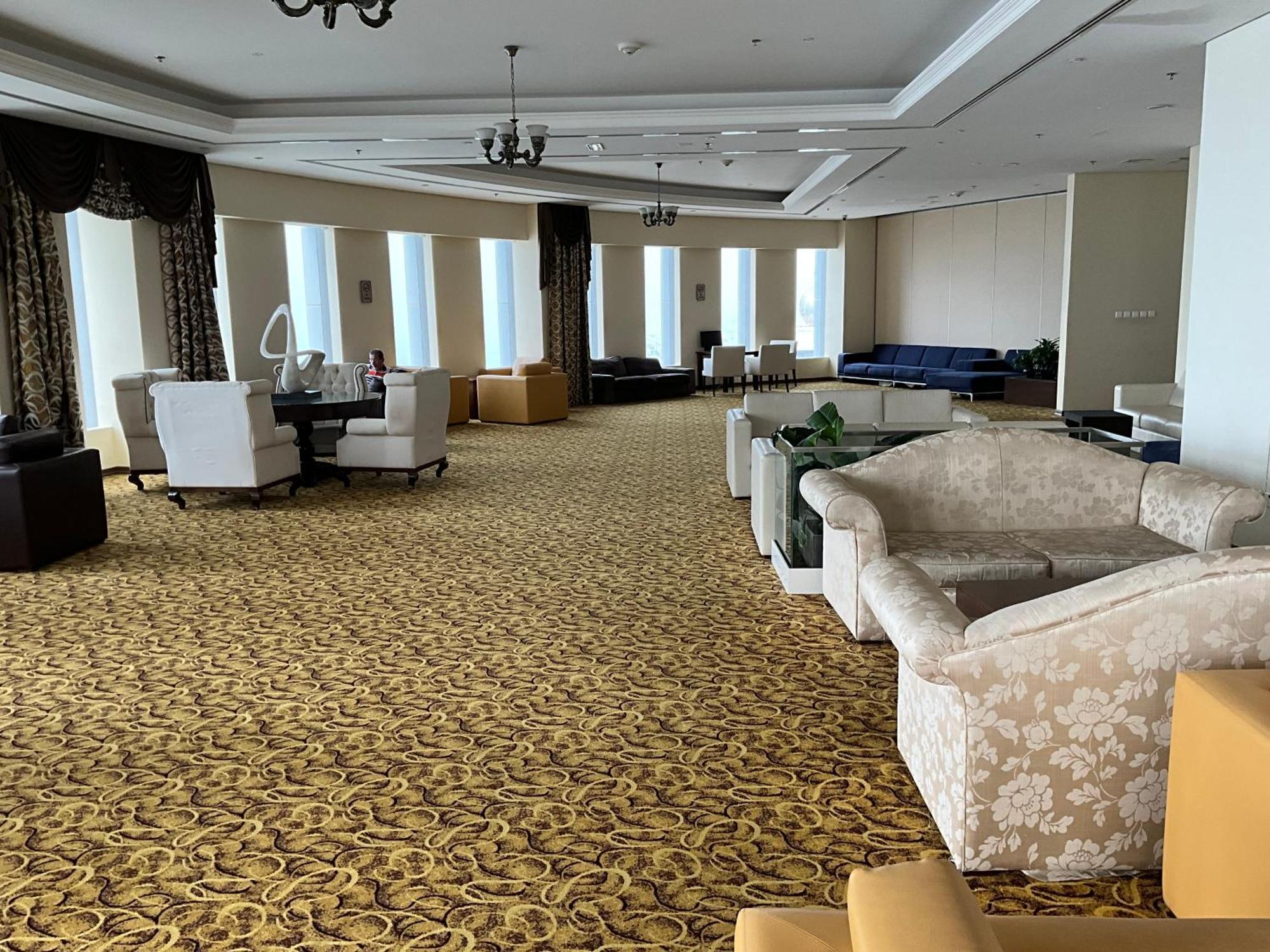 50 Percent Offer ! Iconic Princess Tower ! 64th Floor ! Sea View & Marina Walk View ! 3min To Marina Beach & Tram ! Spacious Appartement Dubai