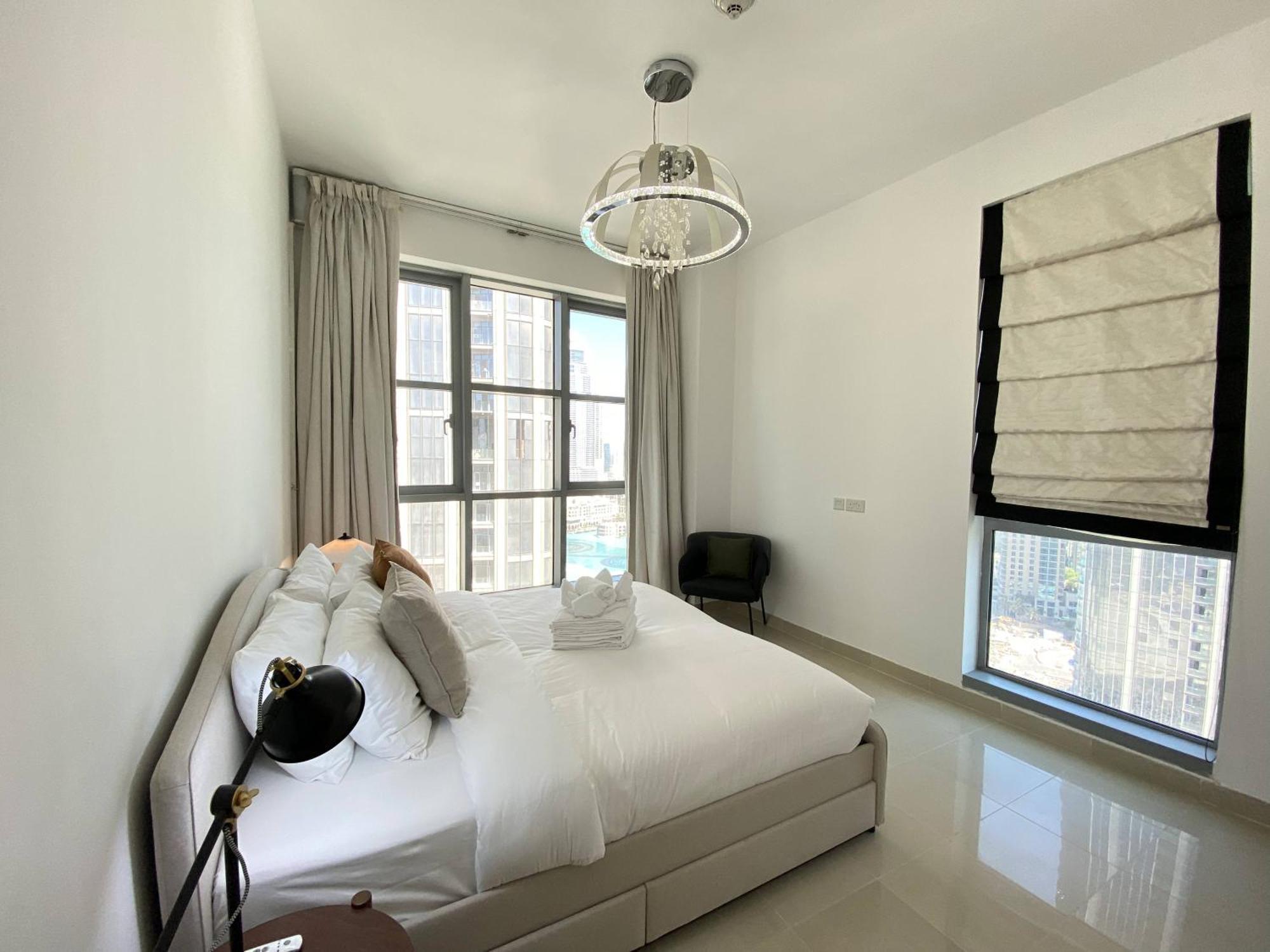 Lux Standpoint Tower Burj & Fountain Views Apartamento
