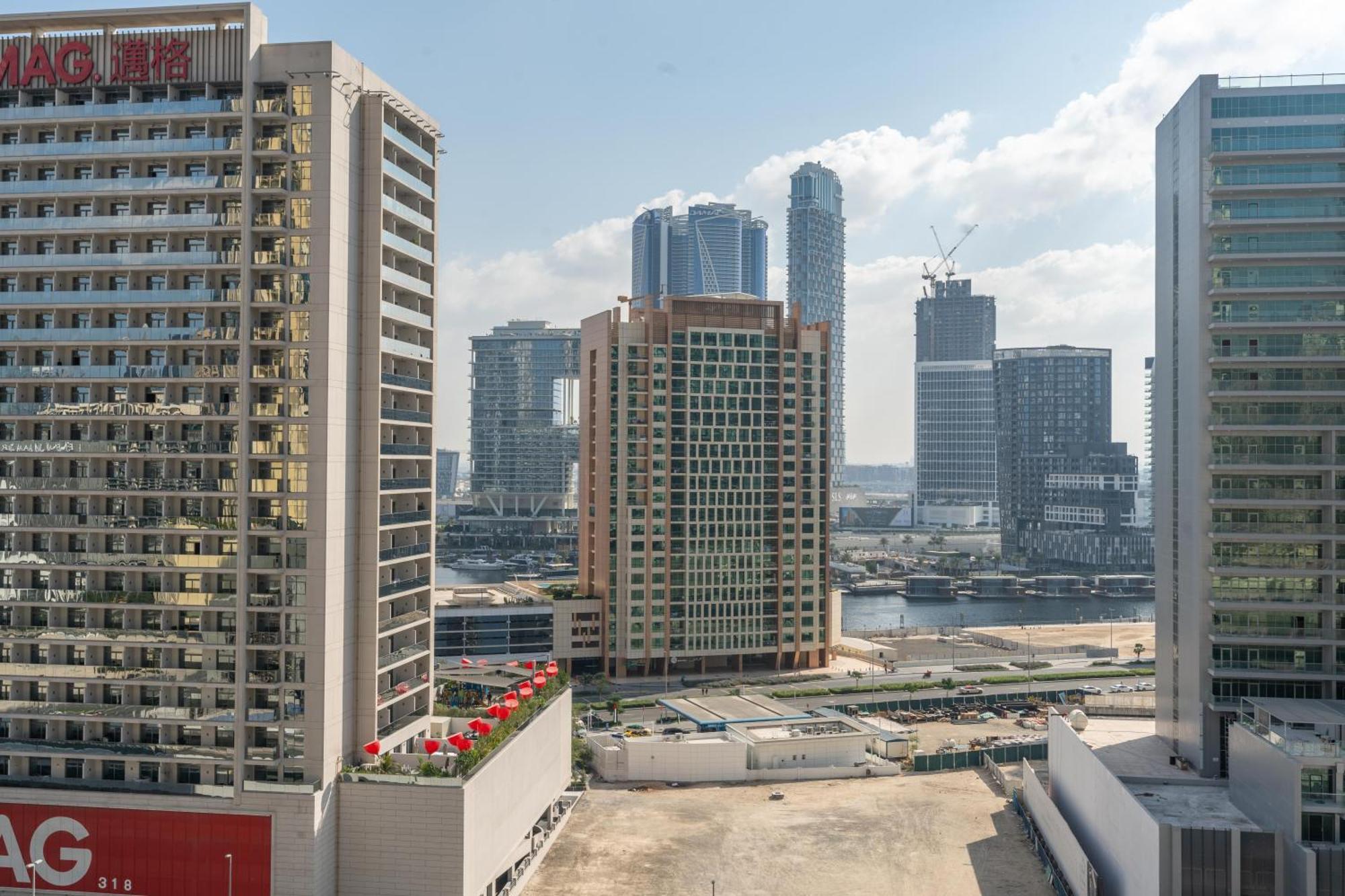 Lägenhet Lux Burj Views Tower I Downtown Dubai
