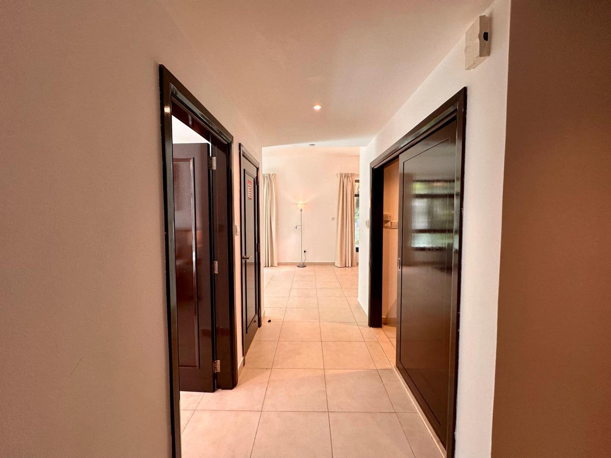 Lux Travo Tower I Private Garden I View Apartment *