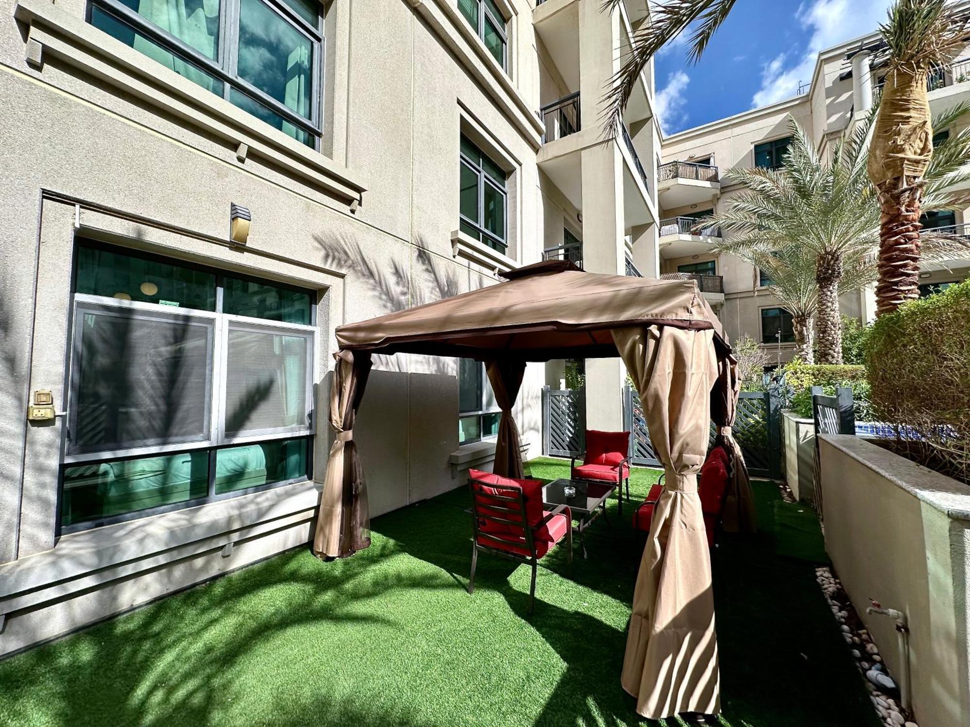 Lux Travo Tower I Private Garden I View Dubai