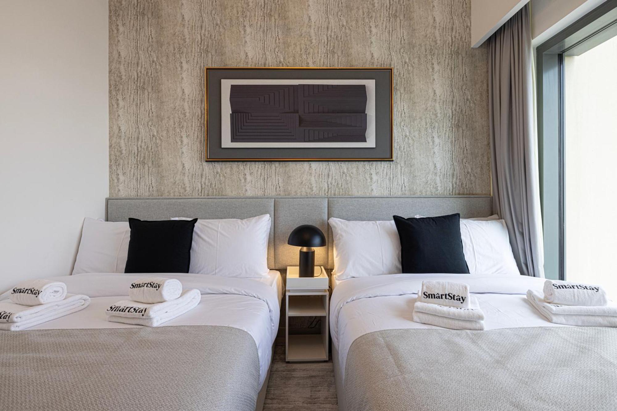 Lejlighed Smartstay At Burj Royale - Unique Downtown Views - Brand New Luxury Dubai