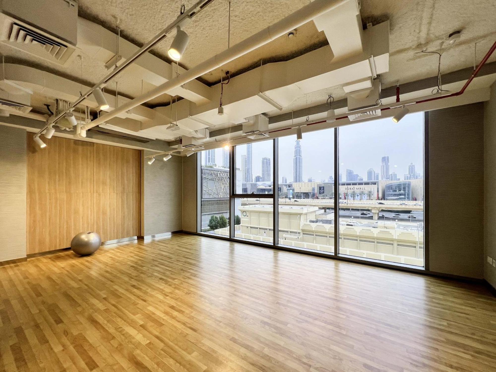 Sleeps 4 Mall Access Difc Views