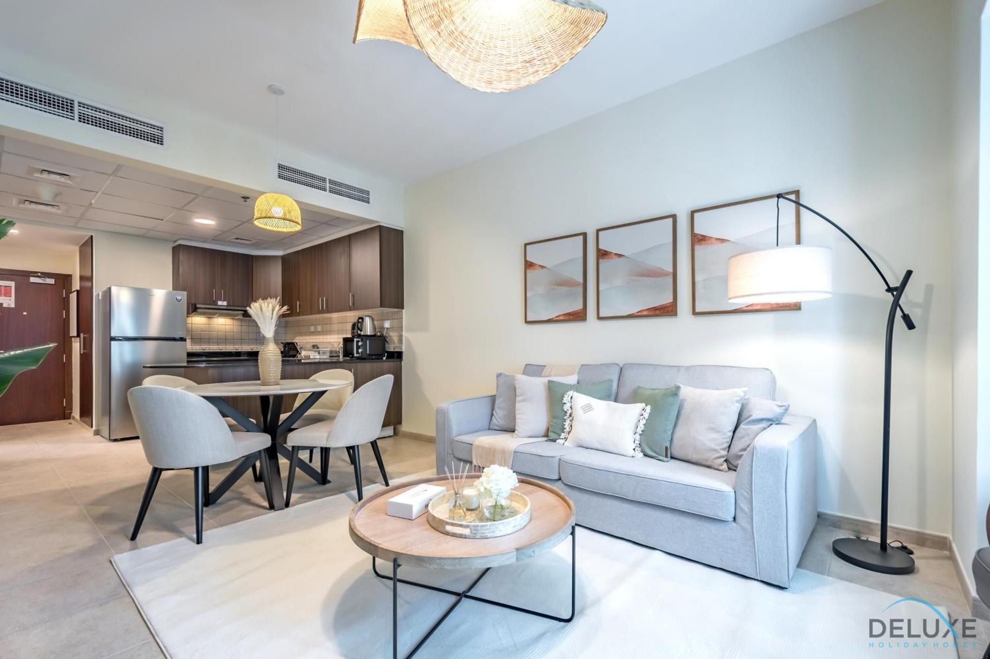 Modern 1br In Elite Residences, Marina By Deluxe Homes Dubái