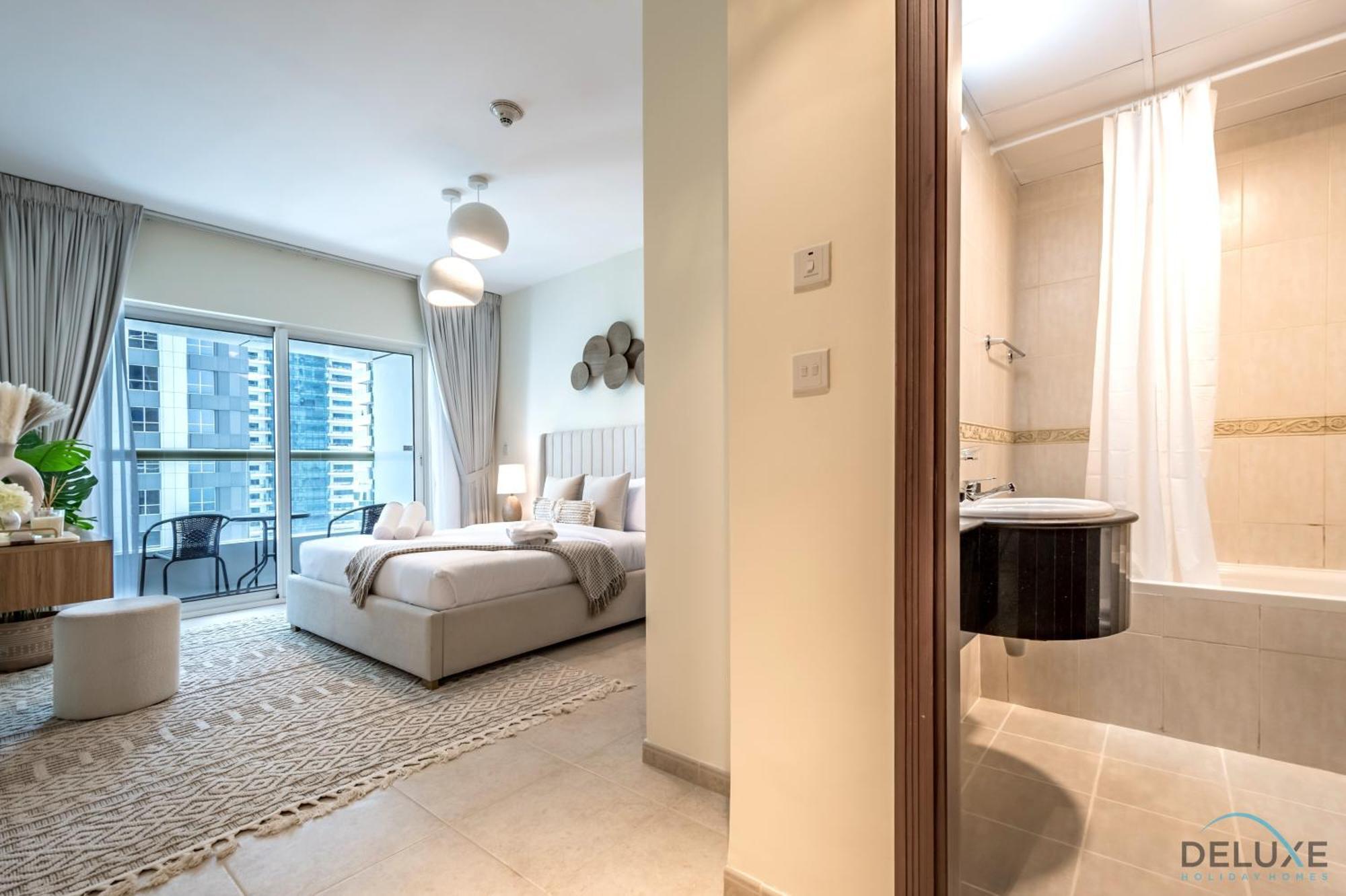 Modern 1br In Elite Residences, Marina By Deluxe Homes Apartment *