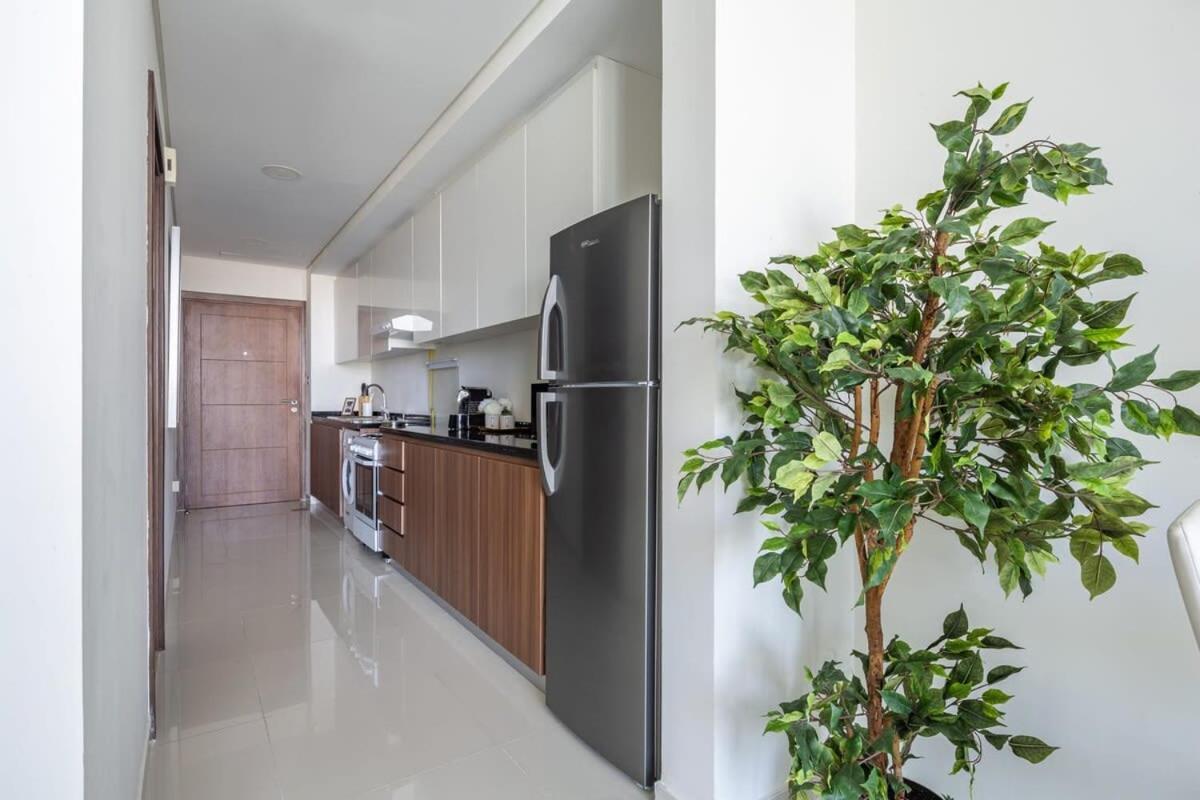 Apartament Frank Porter - Damac Hills Jasmine *