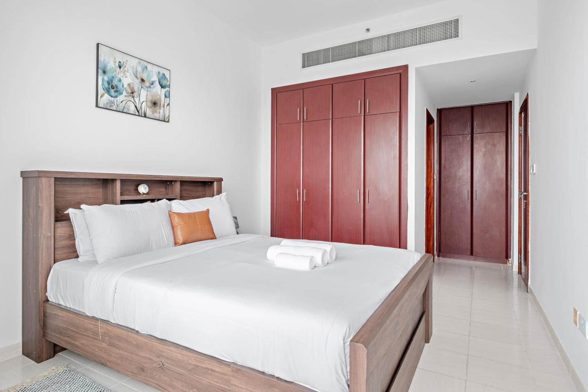 1br Flat Close To Famous The Els Club Golf Course *
