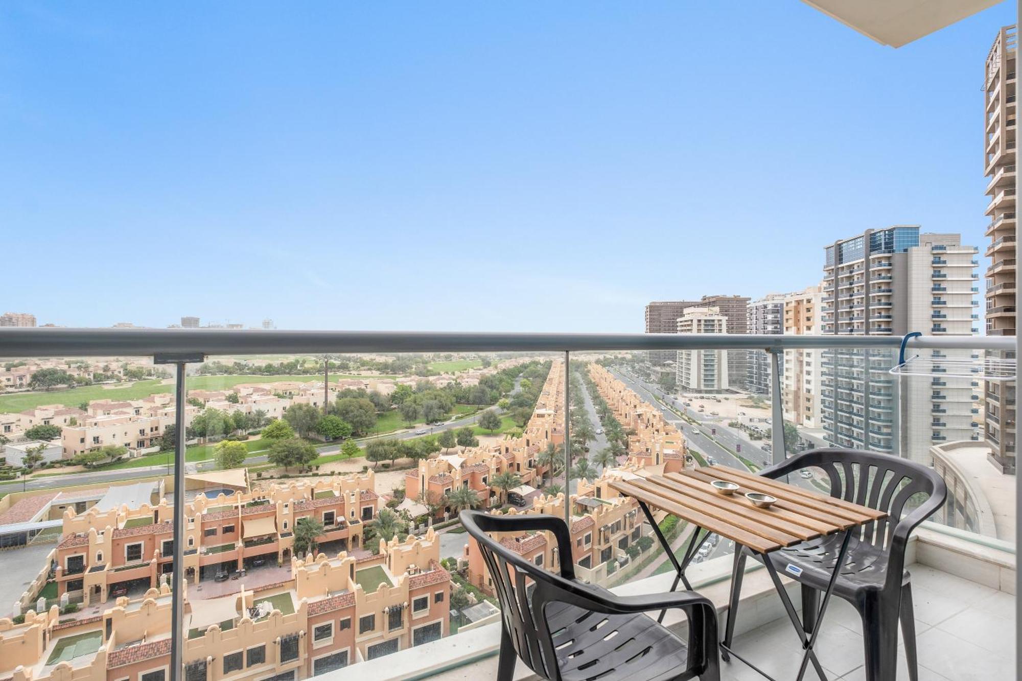 Appartement 1br Flat Close To Famous The Els Club Golf Course Dubaï
