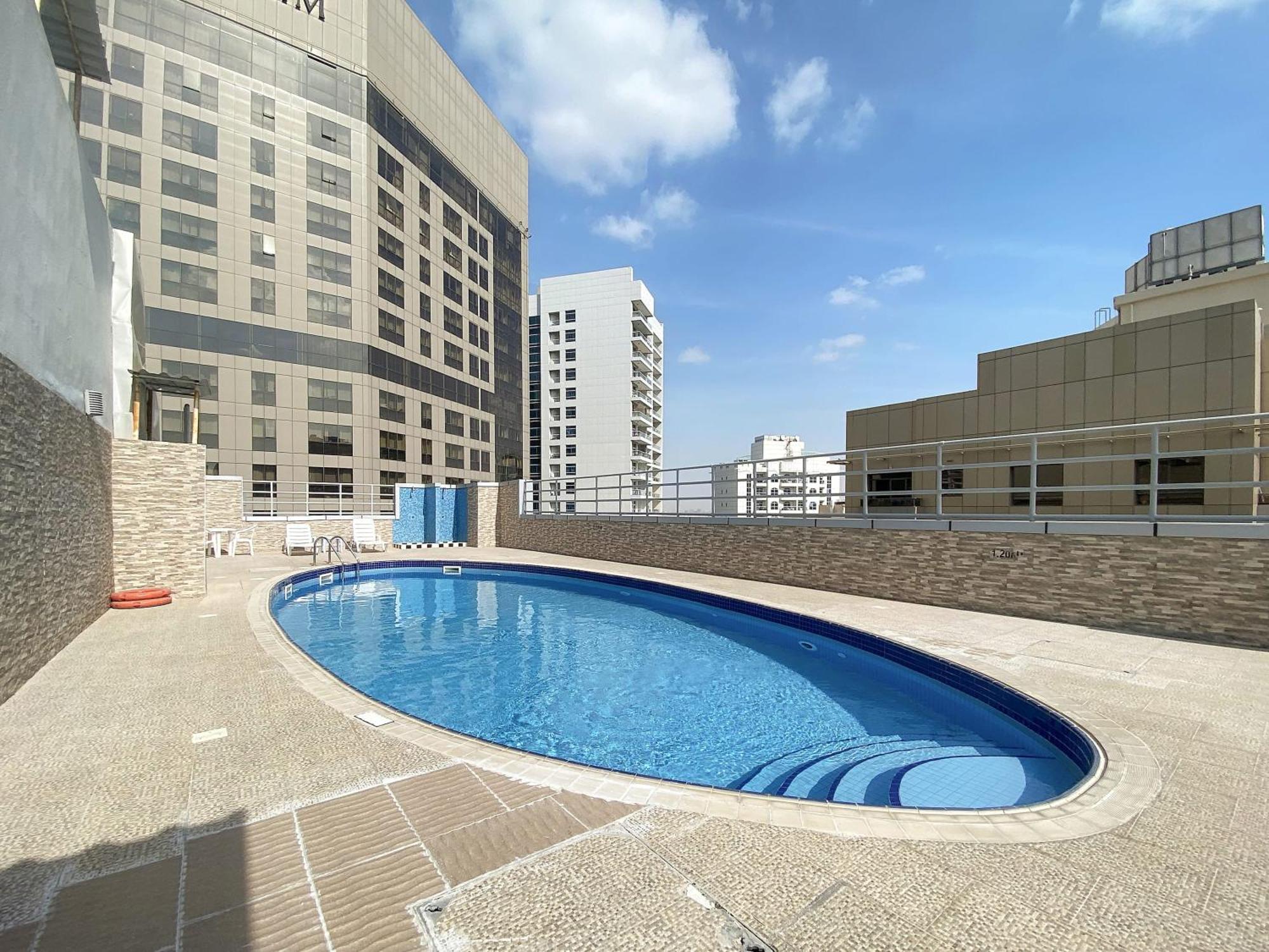 Appartement Silkhaus Luxury 1 Bdr With Metro Nearby Dubaï