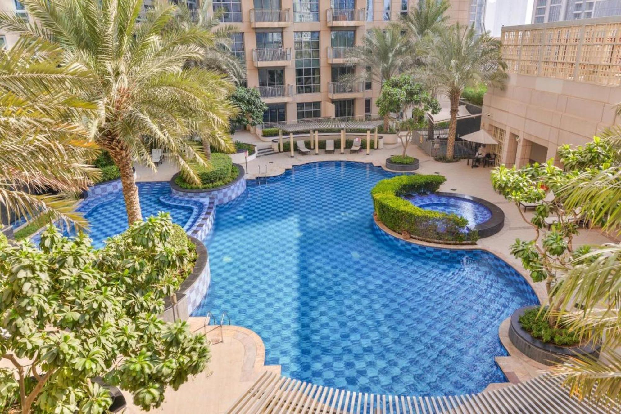Appartement Eden's Homes & - Standpoint Residences *