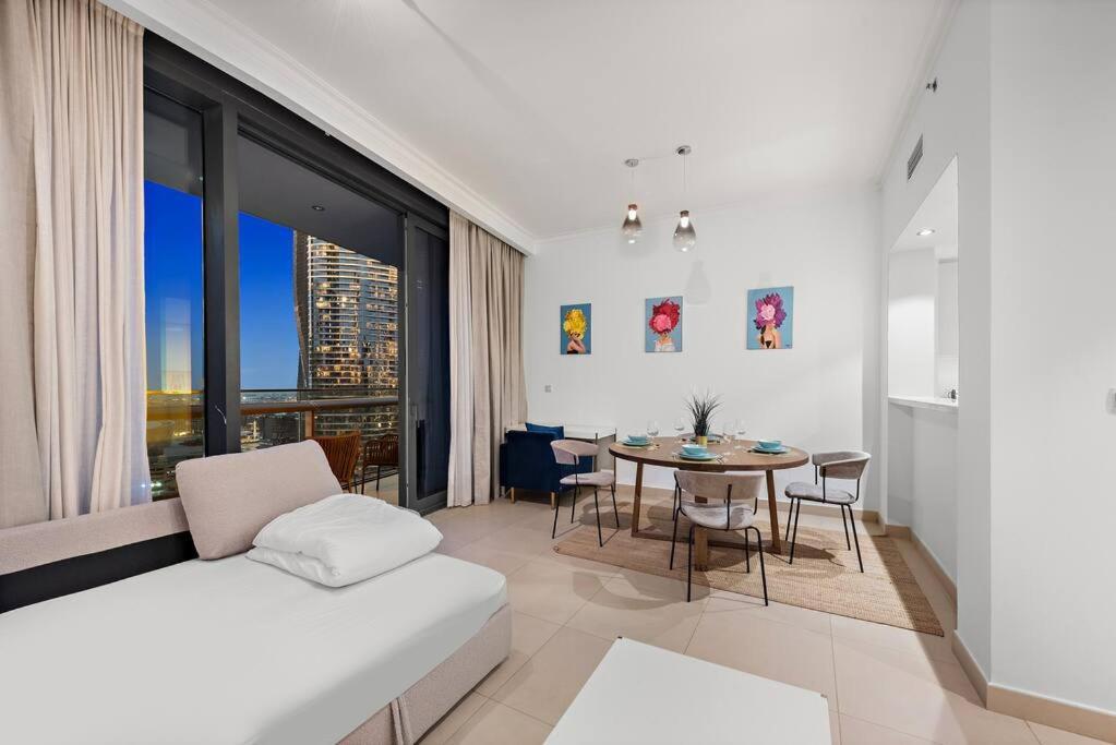First Class 1br Skyline & Sea View Appartement
