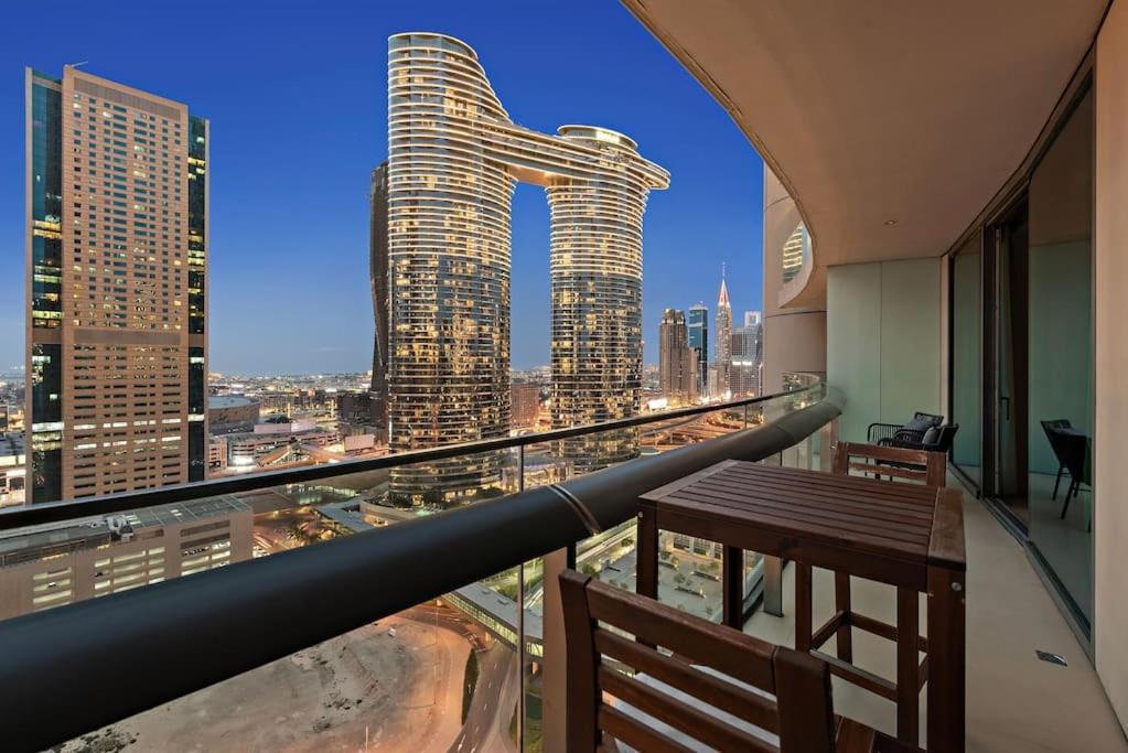 First Class 1br Skyline & Sea View Appartement Dubaï