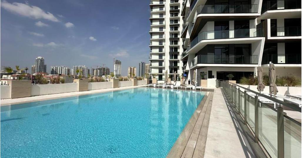 Elegant/high Floor/ 1 Bedroom/4pax Dubaï