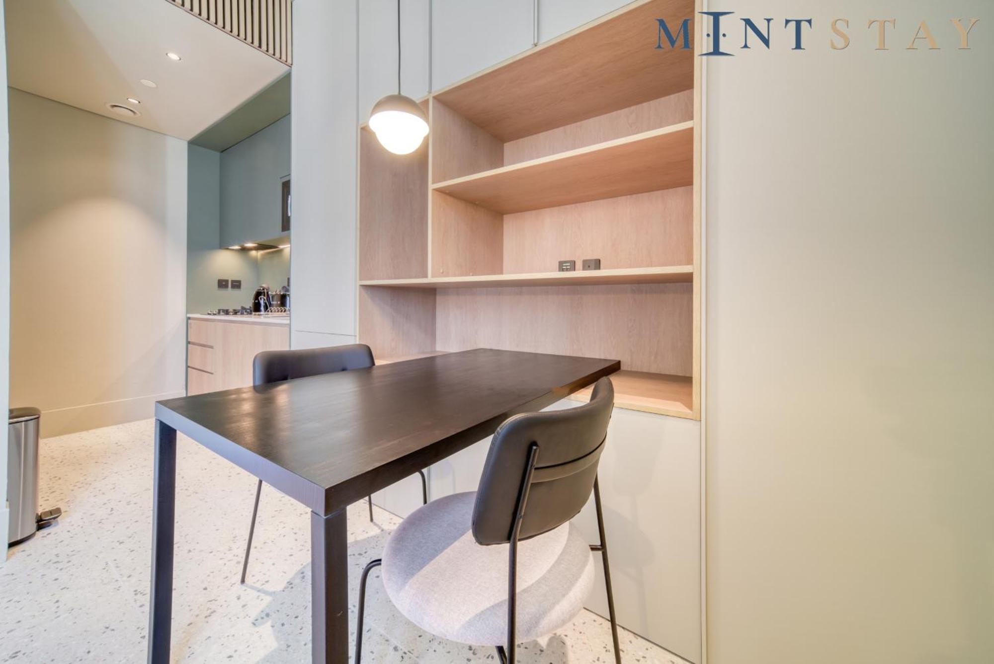 Upside Living, Burj Khalifa View, Business Bay - Mint Appartement