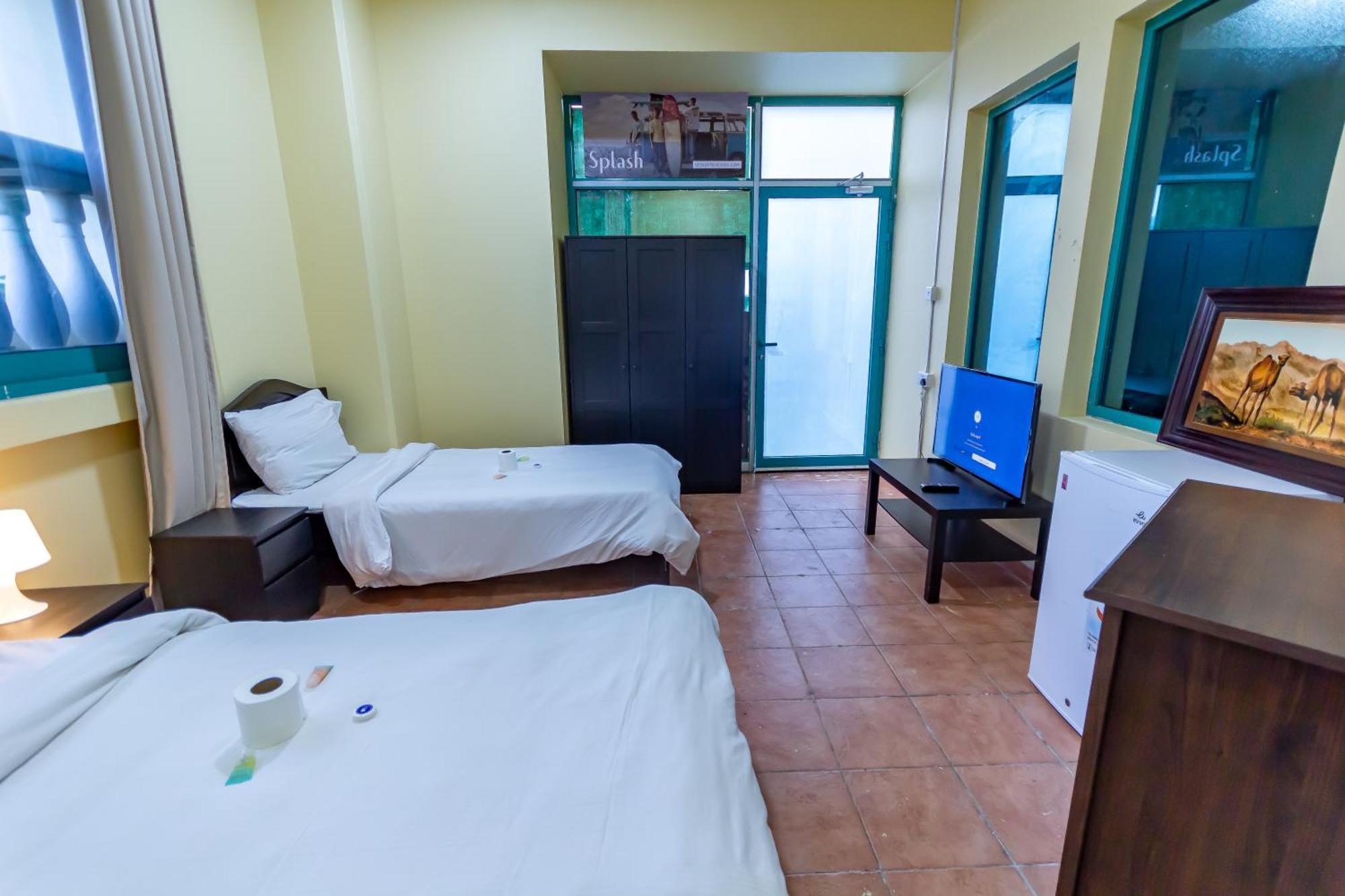 Lägenhet Spacious For Girls In Marina فتيات فقط *