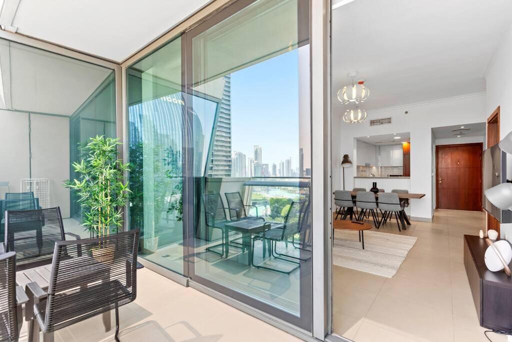 Apartment Khalifa Views & Direct Mall Access In Burj Vista *