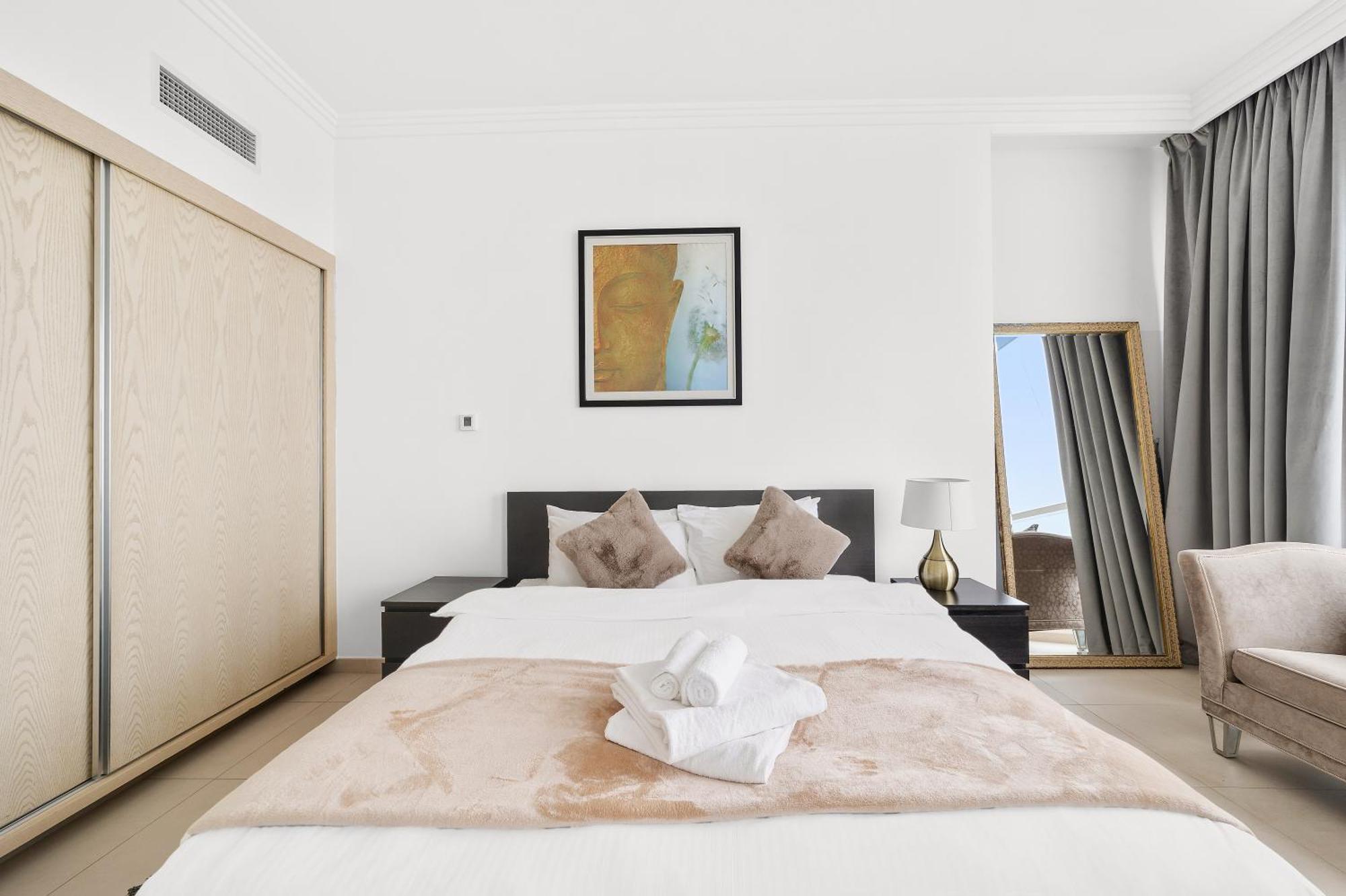 Appartement 2 Bedroom With Direct Free Access - Al Bateen Towers