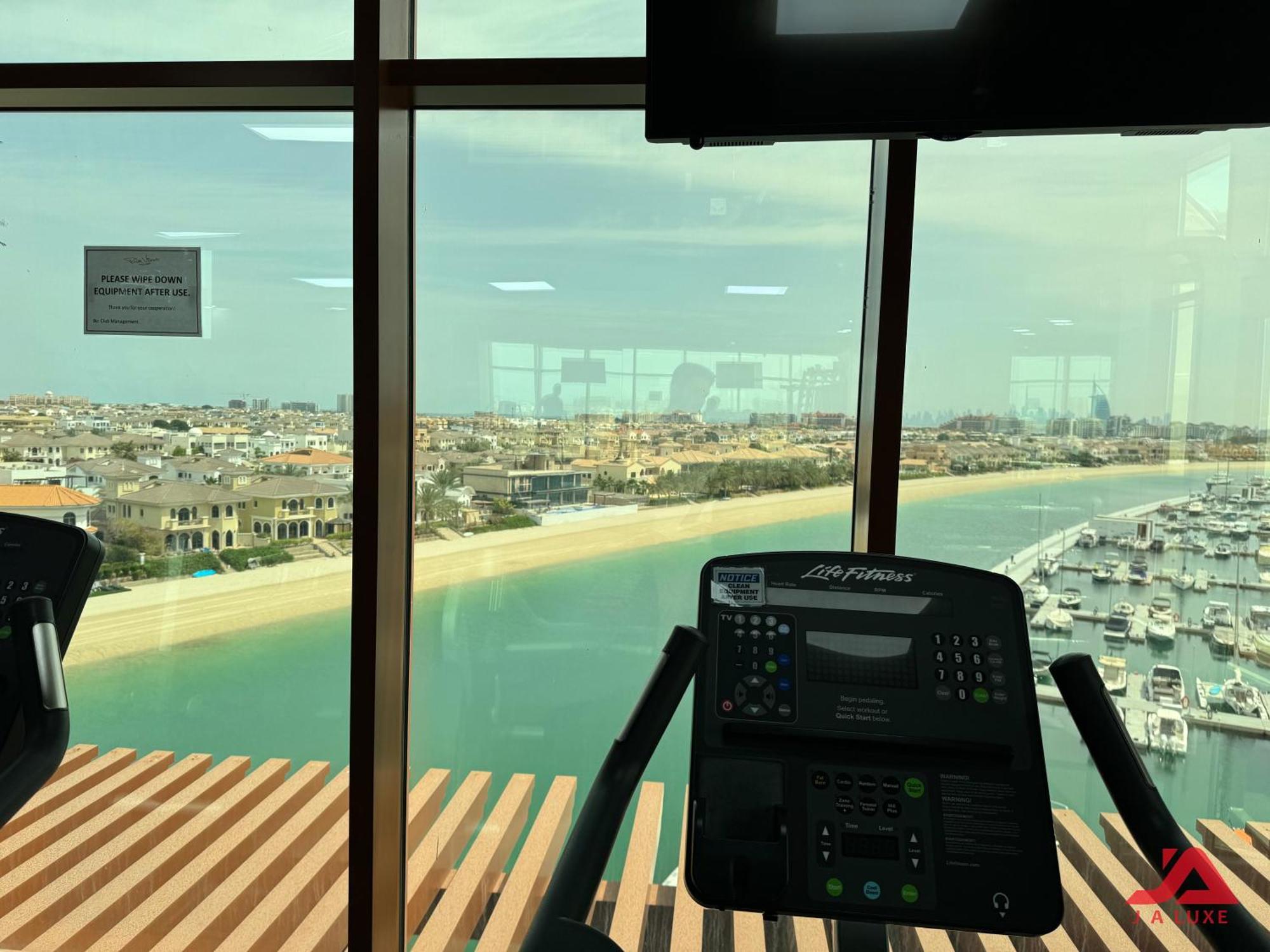 Appartement Unique At Of Yachts With Panoramic Sea View Of Burj Khalifa, Alarab & Atalntis In Palm Jumeirah