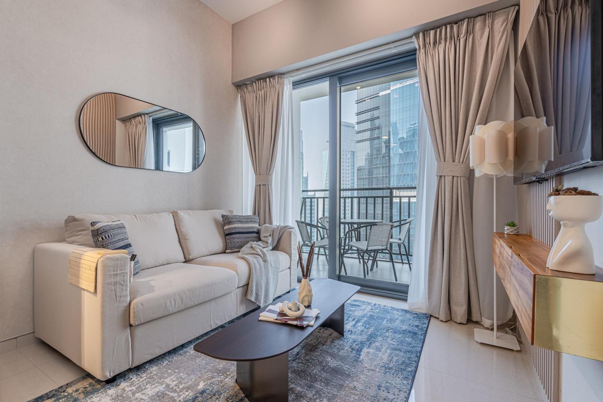 Modern Brand New 1 Bedroom In Zada Tower Apartment *