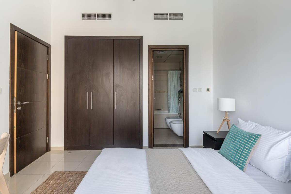 Appartement Frank Porter - Baycentral Dubaï