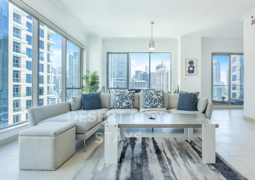 Appartement 2 Bed In Attessa Tower, Marina By Desert